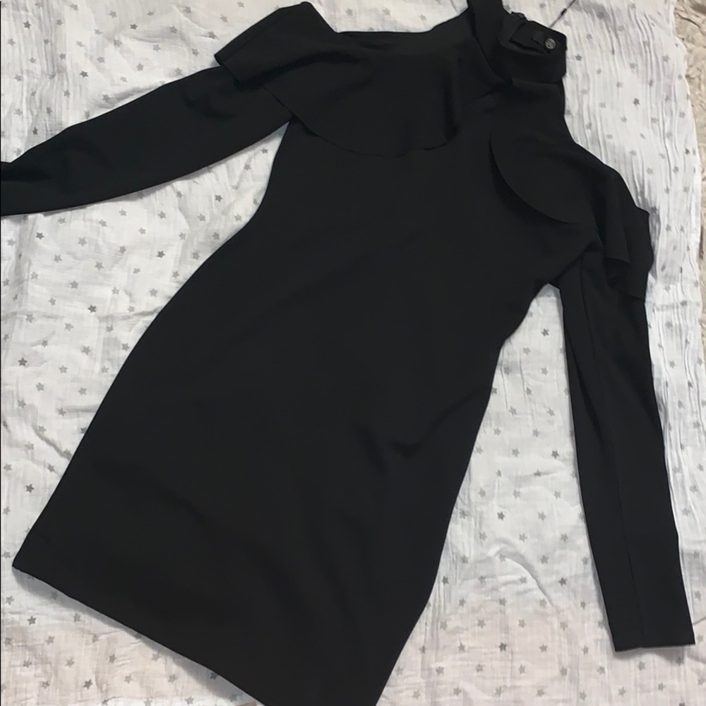 Misguided size 8 cold shoulder black dress